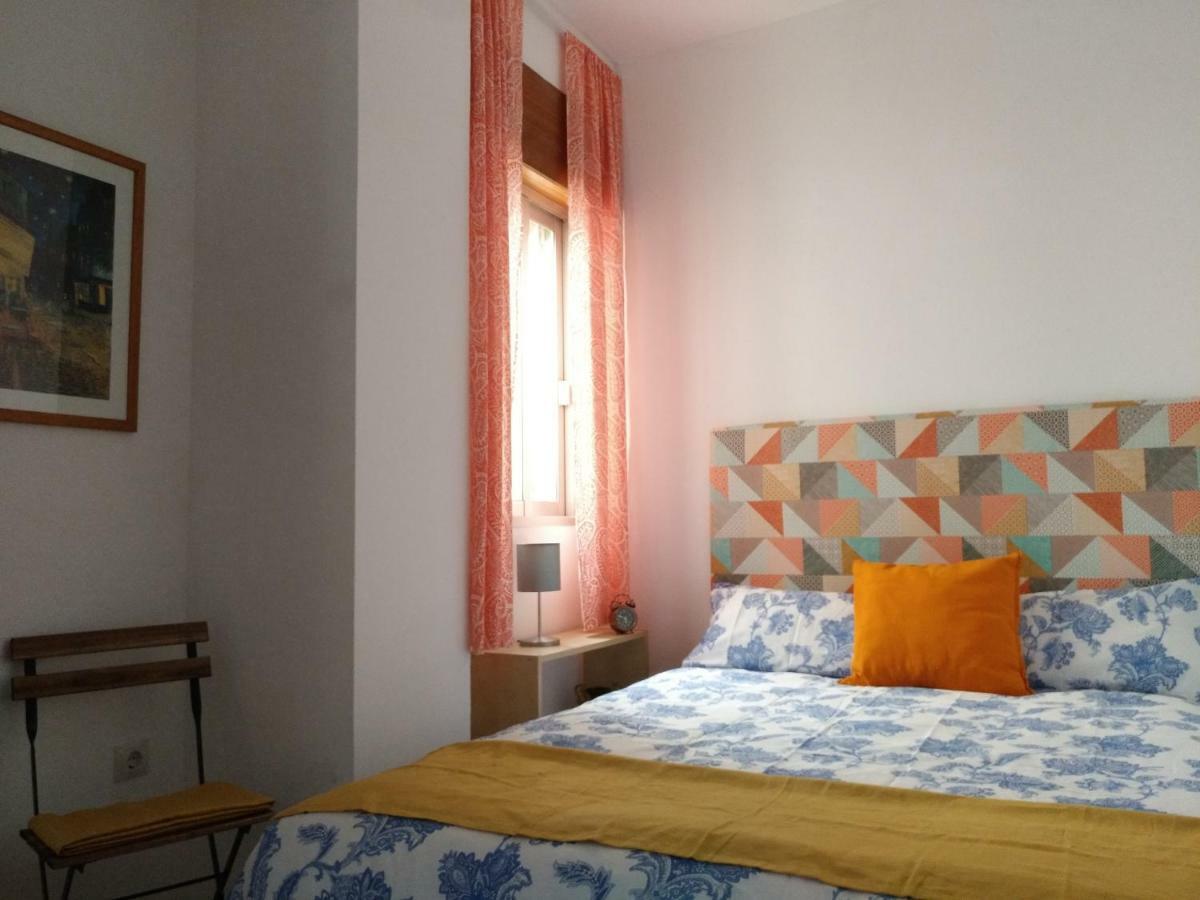Azahar Apartamentos Triana V Sevilla Kültér fotó