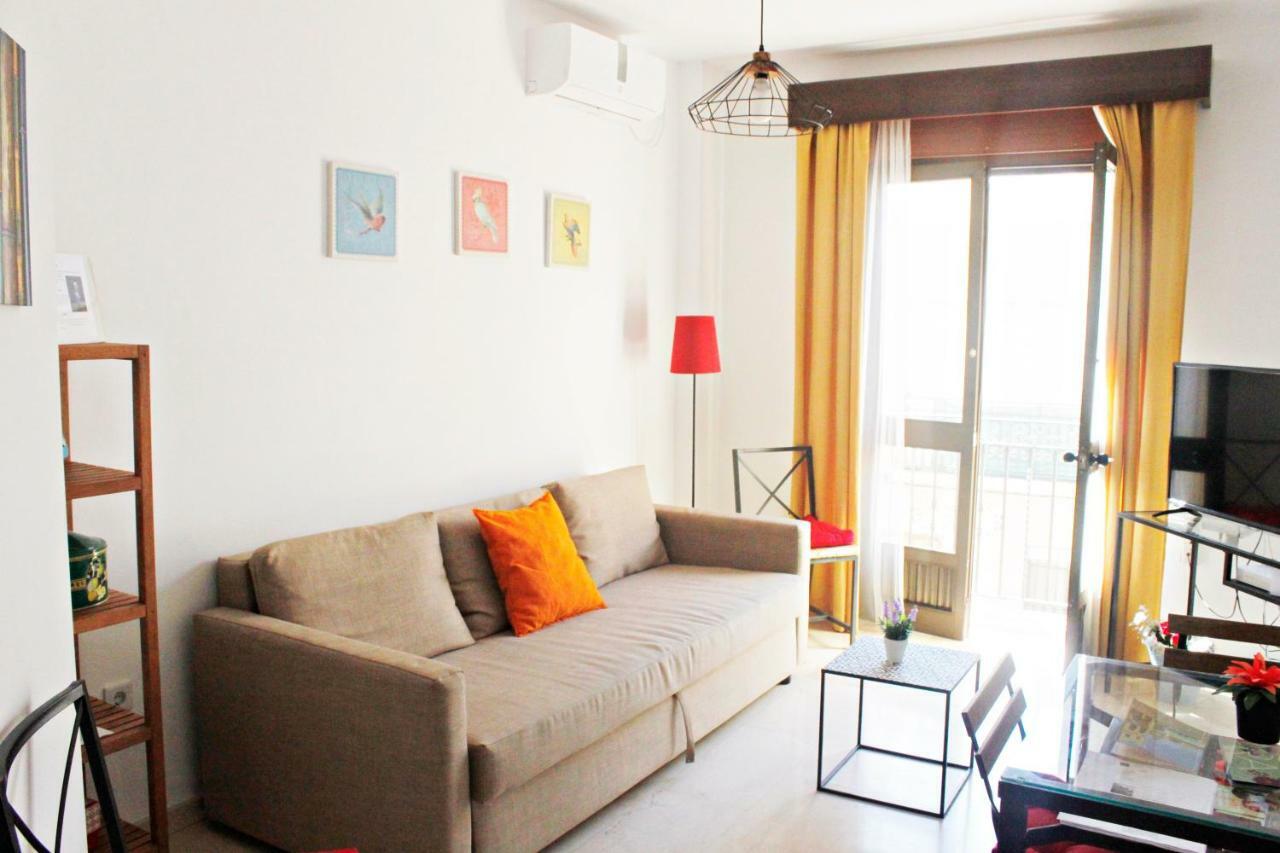 Azahar Apartamentos Triana V Sevilla Kültér fotó