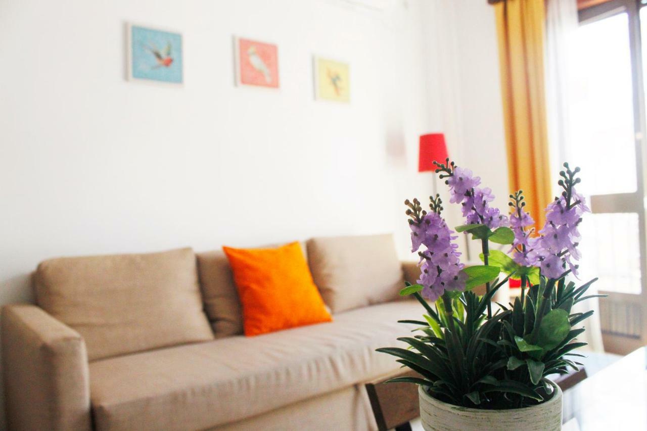 Azahar Apartamentos Triana V Sevilla Kültér fotó